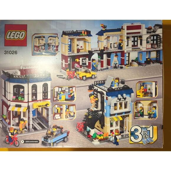 LEGO CREATOR: Bike Shop & Cafe (31026) - Picture 2 of 10